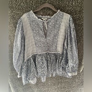 American Eagle - Blue Blouse